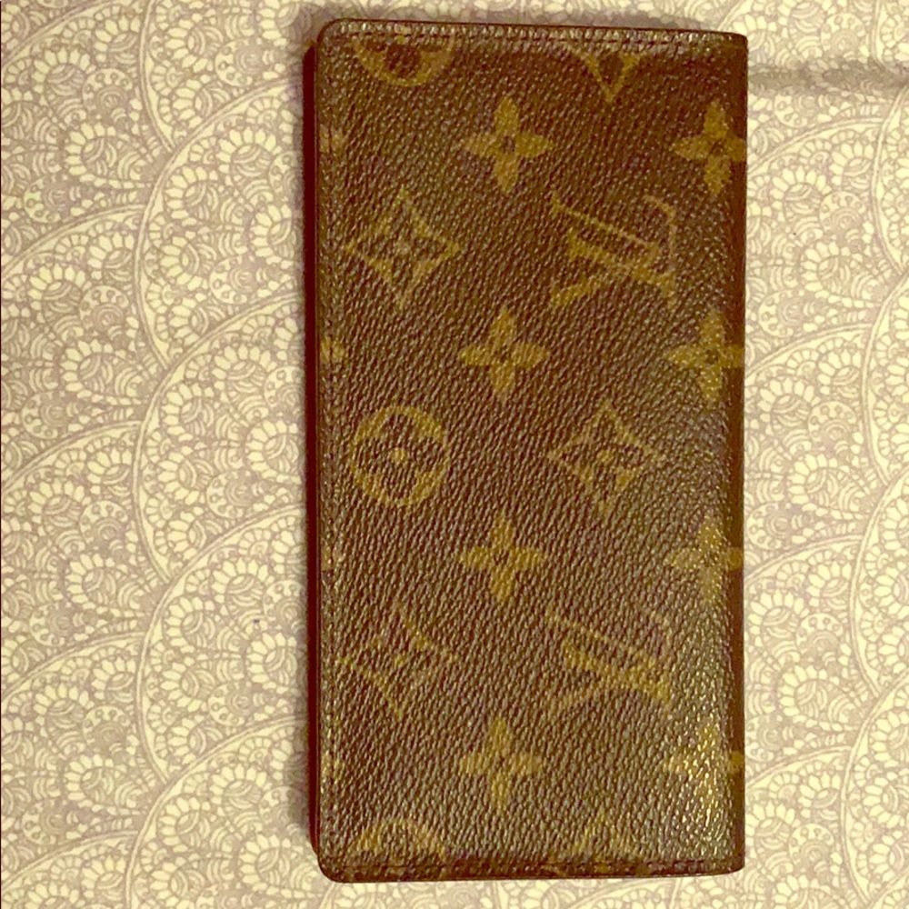 Louis Vuitton Monogram checkbook cover